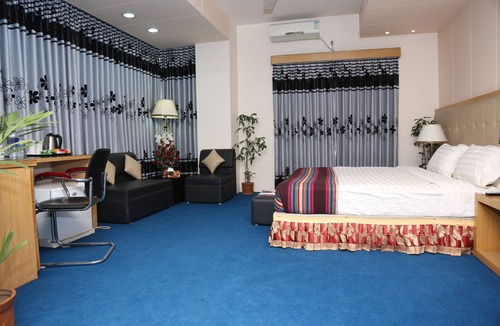 Uttara Hotel | Milina