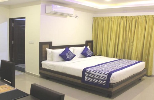 Electronics City Hotel | Millennium Plaza