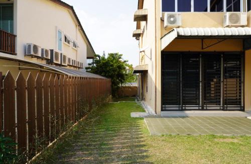 Gelugor House | Minden Stay