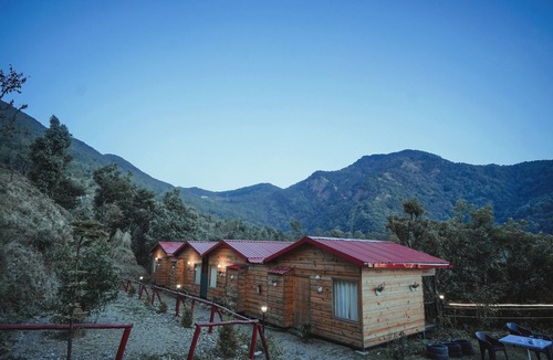 Naina Range Hotel | Minikins - Resorts & Restaurant