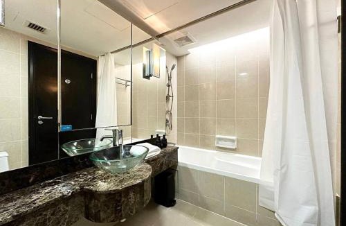 Bandar Sunway Apartment | Minimal Resort Suites 3 Pax Sunway Pyramid