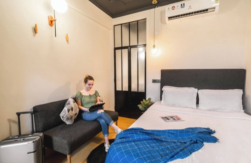 Hauz Khas Village Hotel | Minimalist One Hauz Khas VIllage