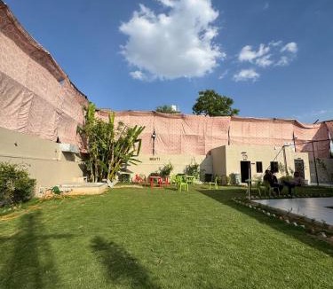 Jaipur Villa | Misti Pool And Resort