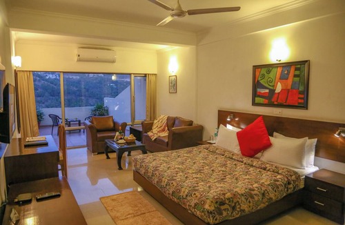 Kumarhatti Resort | Misty Meadows Resort