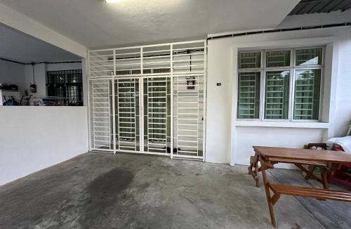Ayer Keroh House | MITC Comfort Stay