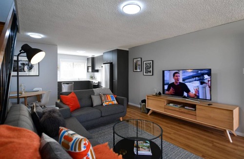 Kooringal Apartment | Modern 2 Bedroom Apartment – Kooringal, Wagga Wagga | Minutes to CBD