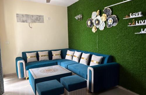 Zirakpur Apartment | Modern 2BHK Entire Flat