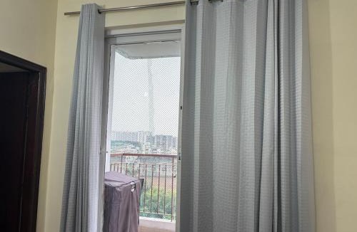 Zirakpur Apartment | Modern 2BHK Entire Flat
