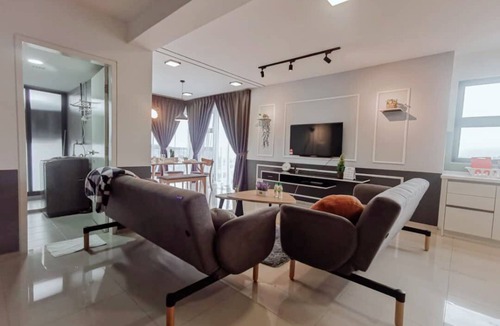 Taman Mutiara Apartment | Modern Premium Suites for 8 Pax @EkoCheras