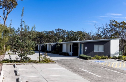 Callala Beach Apartment | Modern Queen Studio - 6 Min Walk to Callala Beach