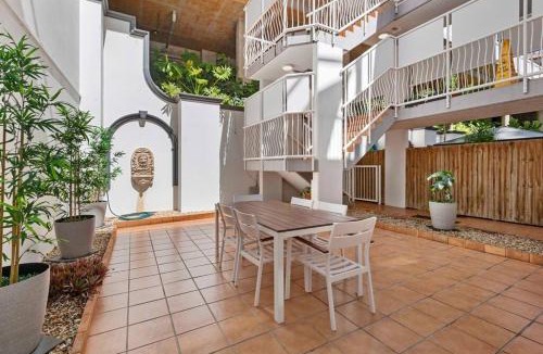 Redcliffe Apartment | Mon Plaisir 5