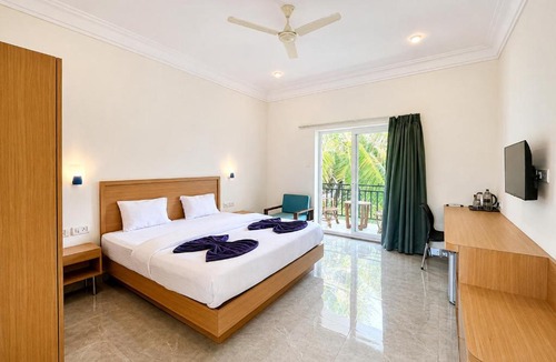 Morjim Hotel | Morjim Sunset Hotel - 400 meter to Morjim Beach