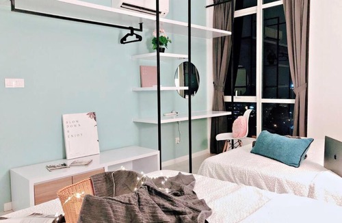 Kampung Sembulan Baru Apartment | Morning Tiffany/Opposite IMAGO/KK City Center