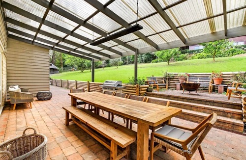 Holgate House | Moroccan Acreage|Heated Pool Water Slide|20+ Kids Activities