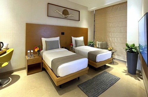 Alipur Hotel | Morvee Hotels Alipore Kolkata
