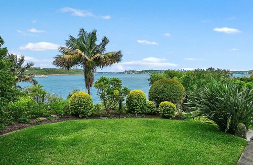 Mosman Apartment | Mosman- RAG05 - Raglan Street - Waterfront 2BR Apartment with Stunning Harbour Views Balcony Near Mosman Ferry