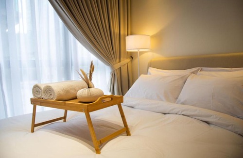 Petaling Jaya Apartment | Mossaz with Skypool by Light House