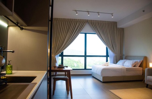 Petaling Jaya Apartment | Mossaz with Skypool by Light House