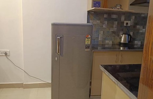 New Delhi House | Moti Nagar, DLF Capital Greens