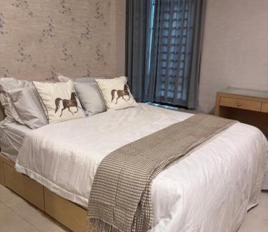 Taman Mount Austin House | Mount Austin JB 4BR Semi-D Corner 14pax Near AEON Tebrau