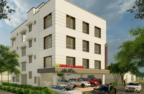 Manapakkam Hotel | Mount Grande
