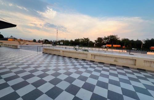 Rupnagar Hotel | Mount Green Hotel Bharatgarh
