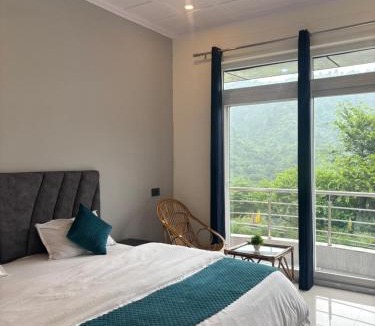Tehri House | Mount Valley