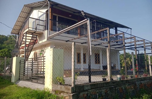 Mannarkkad Hotel | Mount View Attappadi