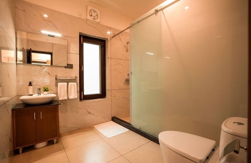 Naukuchiyatal Hotel | Moustache Select Naukuchiatal By the Lake