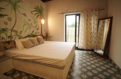 Jamshedpur House | Mud & Meadows- A Satvik Farmstay, Jamshedpur