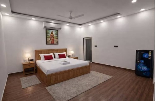 Faridabad Other | Mud Meadows - Peace and Tranquility 3br Farm With Pool