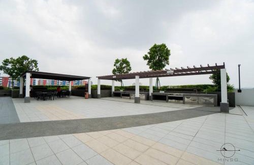 Central District Apartment | Muji Style #3Bedrooms #8Pax #200mbps