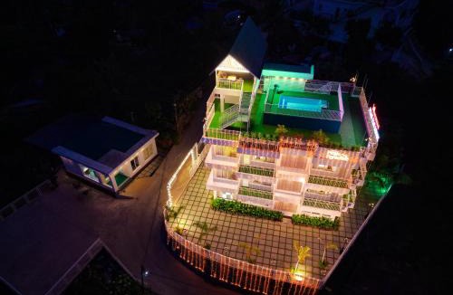 Devikolam Hotel | Munnar Peak Paradise