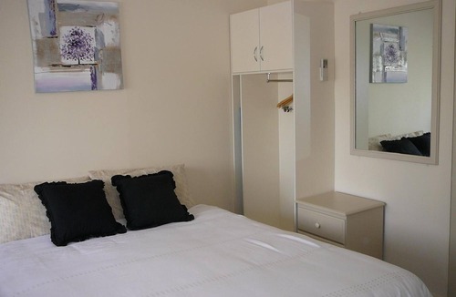 Swan Hill Hotel | Murray River Motel