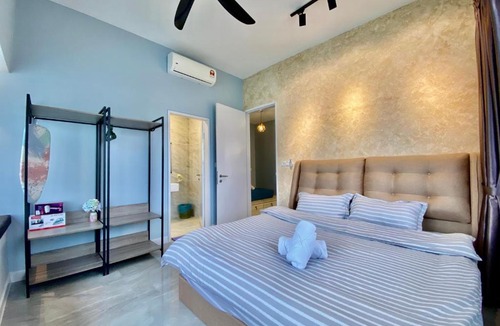 Taman Melaka Raya Apartment | MWHoliday Imperio Residence Private Jacuzzi Premium Suites