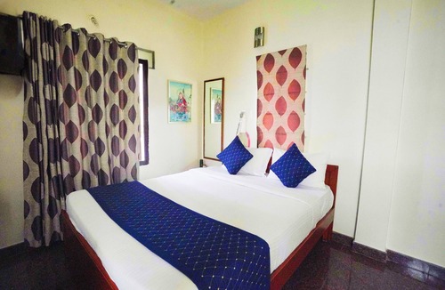Domlur Hotel | Mystic Felicity Inn
