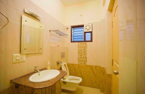 Domlur Hotel | Mystic Felicity Inn