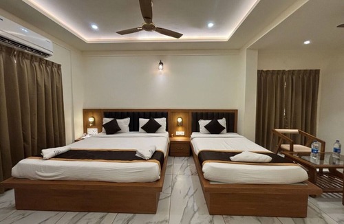 Hubli Hotel | Mythri Residency