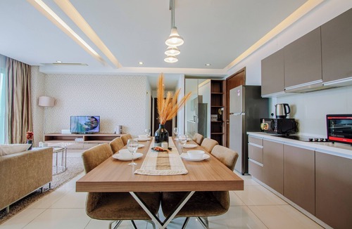 Chow Kit Apartment | NaiBnB @ Regalia Residence