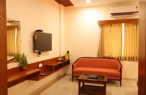 Tirupati Hotel | Nanda Mohan Residency