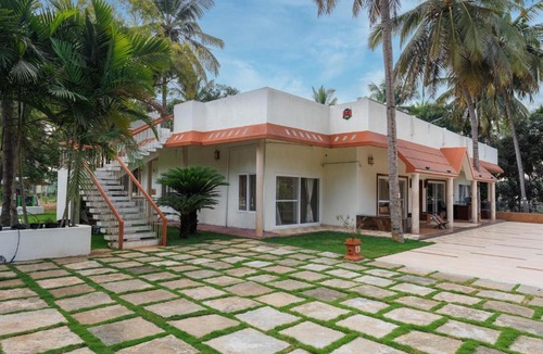 Kanakapura Apartment | Nandana Estate4BHK Jacuzzi BBQ 1hr Koramangala