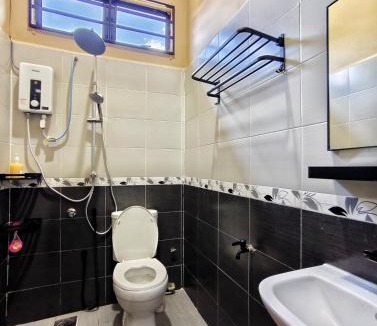 Batu Rakit House | Narasya Homestay Wakaf Tengah Batu Rakit Private Pool