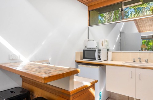 Sapphire Beach Apartment | Nautical Owl - Two bedroom apartment at a Beachside Resort
