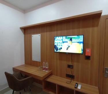 Govardhan Hotel | NBR SADAN Hotel