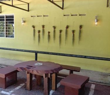 Dungun Hotel | NDE Hotel