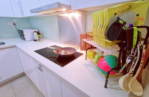 Medini Apartment | Nearest APT to Legoland-5min walk @ Glory Comfort Suite with Bathtub 1-8pax
