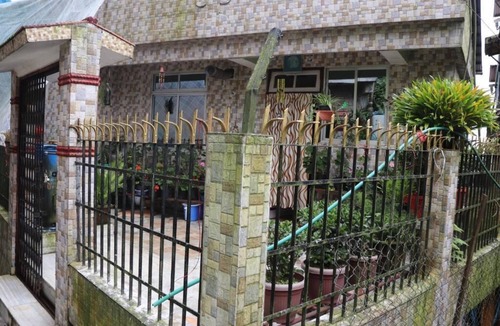 Darjeeling Apartment | Nestled in Tranquility Sparrow Nest Homestay in Heart of Darjeeling!