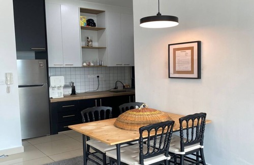 Taman Sri Rampai Apartment | Netflix, Sauna, Jacuzzi, Karaoke, Cat Friendly