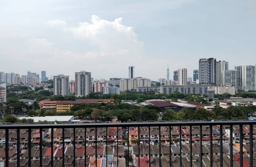 Kampung Haji Abdullah Hukum Condo | New 3-bedroom condo with 600 sq ft terrace viewing Kuala Lumpur City,