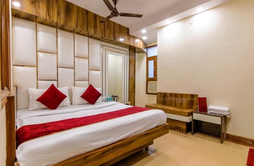 Paharganj Cabin | New Star Comfort Stay New Delhi